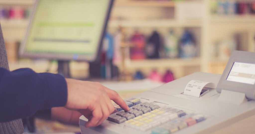 通常レジ・セルフレジで行うレジ締めの手順