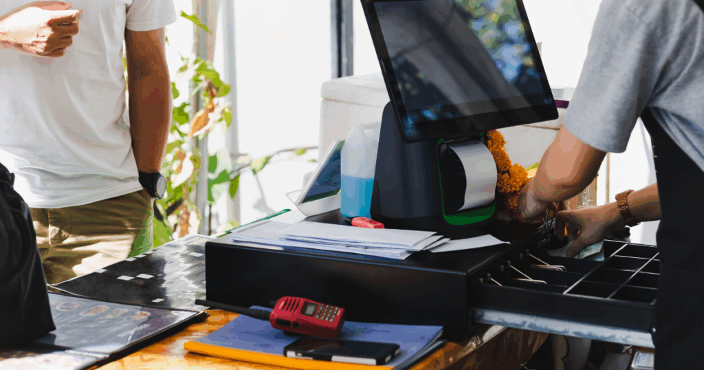 セルフレジの導入方法による会計処理の違い